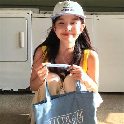 海报女郎